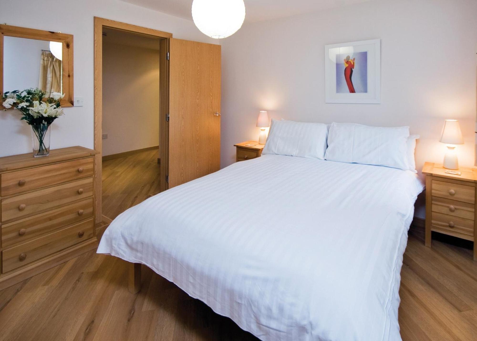Red Rock Apartments Долиш Екстериор снимка